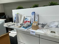 Diverse benodigdheden voor keukenapparatuur - afbeelding 1 van  6