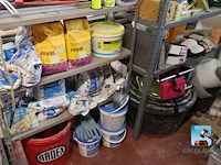 Diverse benodigdheden voor tegelzetters - afbeelding 12 van  24