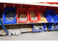 Diverse beslagen en bevestigingsmiddelen - afbeelding 26 van  31