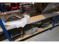 Diverse beslagen en bevestigingsmiddelen - afbeelding 27 van  31