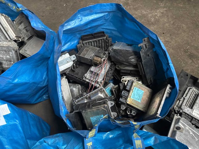 Diverse besturingseenheid - afbeelding 4 van  8