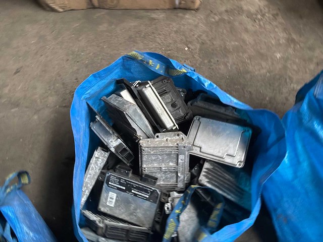 Diverse besturingseenheid - afbeelding 7 van  8