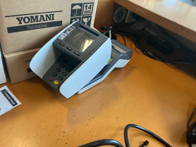 Diverse betaalterminals (2x) - afbeelding 2 van  3