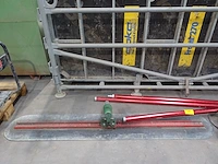 Diverse beton afwerkspanen - afbeelding 3 van  4