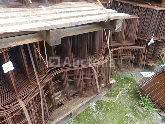 Diverse betonverspreiders - afbeelding 6 van  8