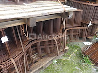 Diverse betonverspreiders - afbeelding 6 van  8