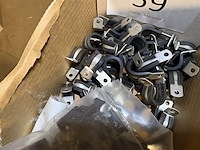 Diverse beugels - afbeelding 2 van  2