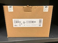 Diverse beveiligingscamera’s en switches (34x) - afbeelding 18 van  31