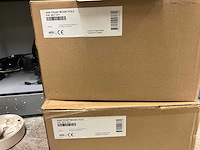 Diverse beveiligingscamera’s en switches (34x) - afbeelding 19 van  31