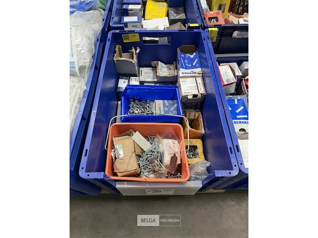 Diverse bevestigingsmaterialen - afbeelding 1 van  7