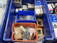 Diverse bevestigingsmaterialen - afbeelding 1 van  7