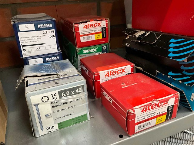 Diverse bevestigingsmaterialen - afbeelding 14 van  33