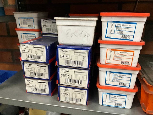 Diverse bevestigingsmaterialen - afbeelding 8 van  13