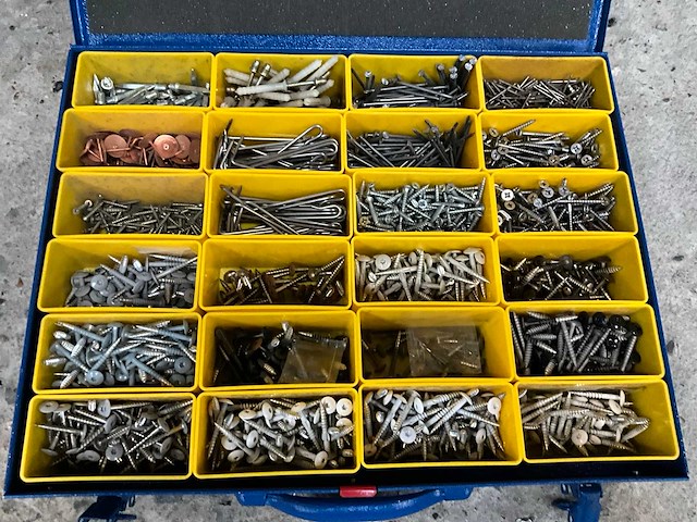 Diverse bevestigingsmaterialen - afbeelding 4 van  33