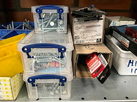 Diverse bevestigingsmaterialen - afbeelding 8 van  33