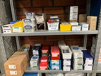 Diverse bevestigingsmaterialen - afbeelding 1 van  33
