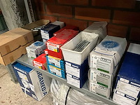 Diverse bevestigingsmaterialen - afbeelding 28 van  33