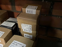 Diverse bevestigingsmaterialen - afbeelding 33 van  33