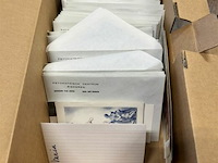 Diverse bidprentjes + 2 messing voetsteunen - afbeelding 2 van  2