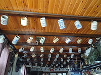 Diverse bierkruiken