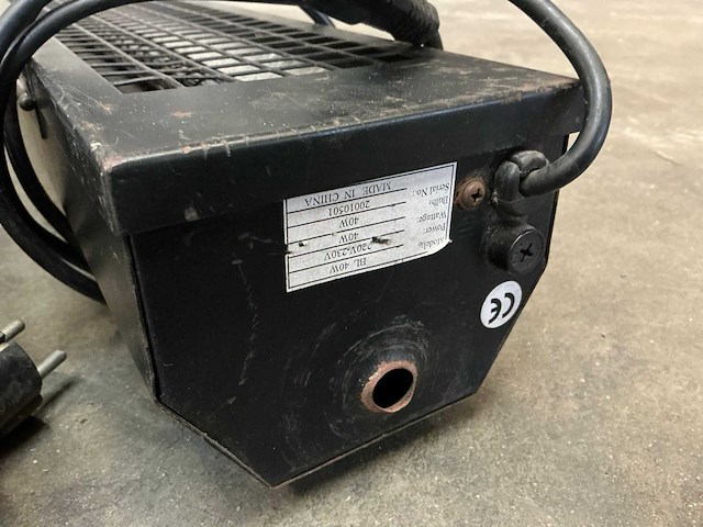 Diverse blacklights (6x) - afbeelding 5 van  7