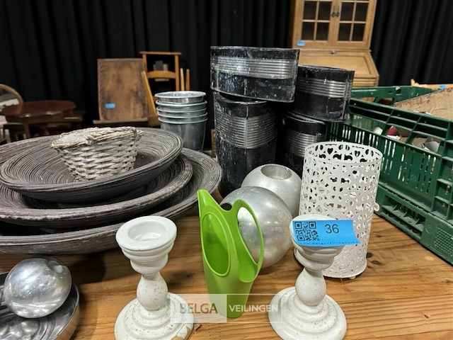 Diverse bloempotten - kaarshouders enz. - afbeelding 4 van  5
