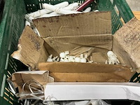 Diverse bloempotten - kaarshouders enz. - afbeelding 5 van  5