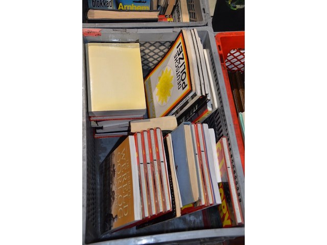 Diverse boeken - afbeelding 1 van  1