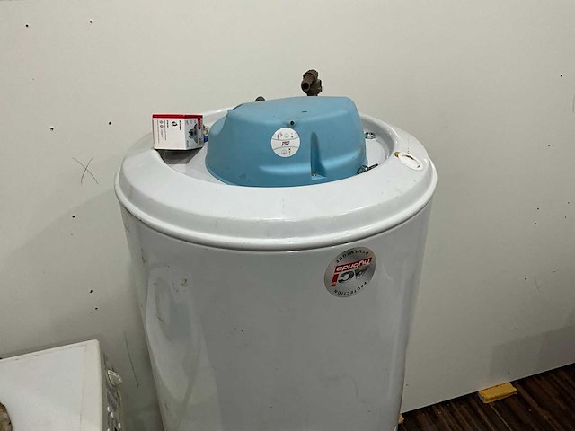 Diverse boiler (2x) - afbeelding 2 van  6