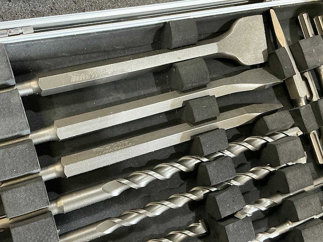 Diverse boren en beitels - afbeelding 3 van  4