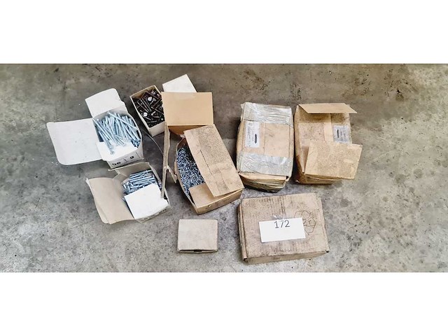 Diverse bouten en schroeven (8x) - afbeelding 10 van  10