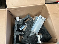 Diverse bouw- en bevestiginghaken en rails - afbeelding 2 van  7