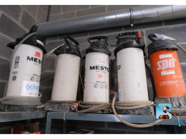Diverse bouwmaterialen en bouwproducten - afbeelding 5 van  27