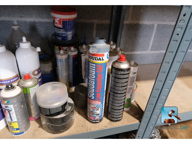 Diverse bouwmaterialen en bouwproducten - afbeelding 26 van  27