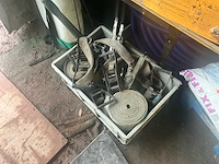 Diverse bouwmaterialen en toebehoren - afbeelding 13 van  28