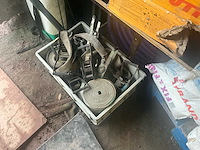 Diverse bouwmaterialen en toebehoren - afbeelding 19 van  28