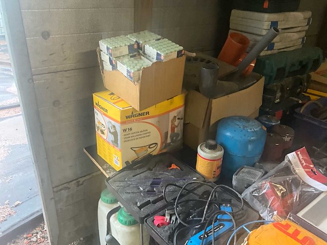 Diverse bouwmaterialen en toebehoren - afbeelding 25 van  28