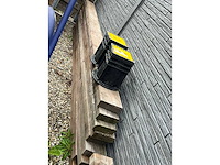 Diverse bouwmaterialen hout / balken - afbeelding 23 van  33