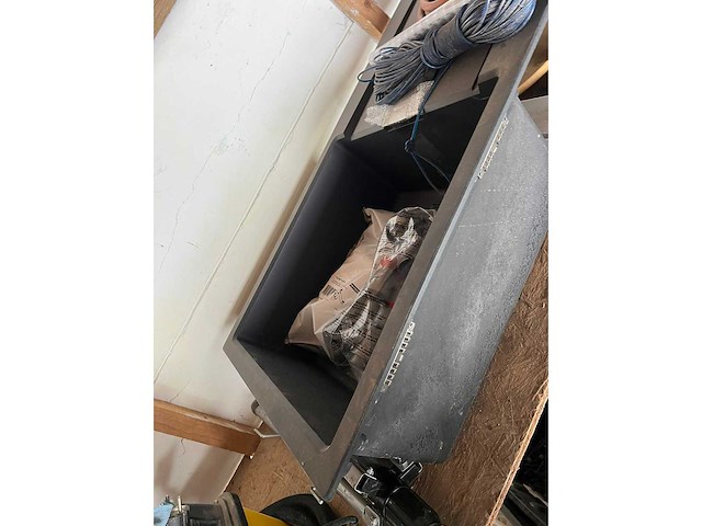 Diverse bouwmaterialen sanitair - afbeelding 15 van  22