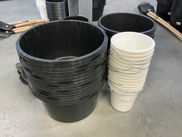 Diverse bouwmaterialen - afbeelding 2 van  7