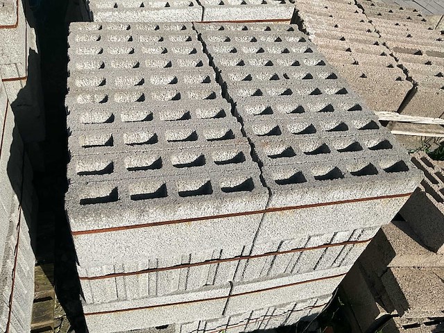 Diverse bouwmaterialen - afbeelding 15 van  32