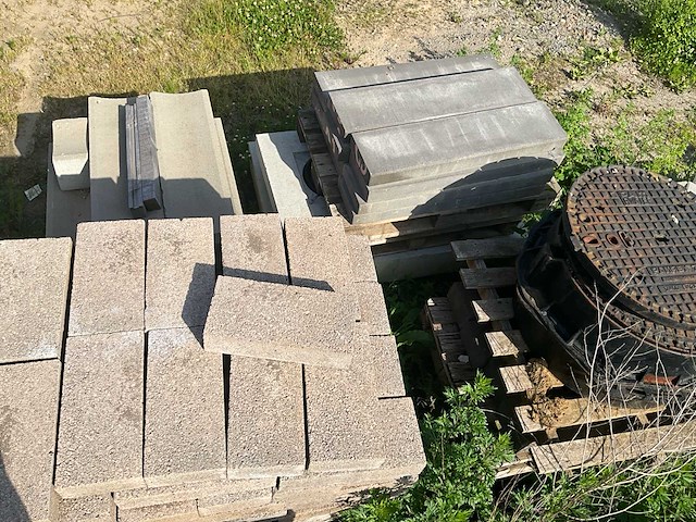 Diverse bouwmaterialen - afbeelding 30 van  32