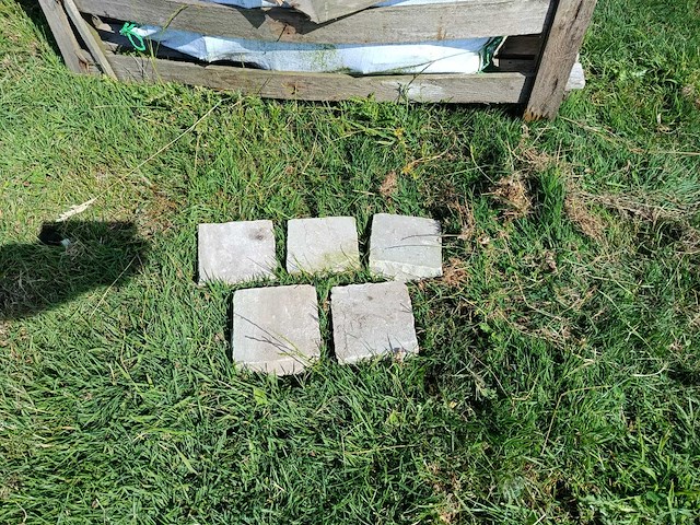 Diverse bouwmaterialen - afbeelding 1 van  2