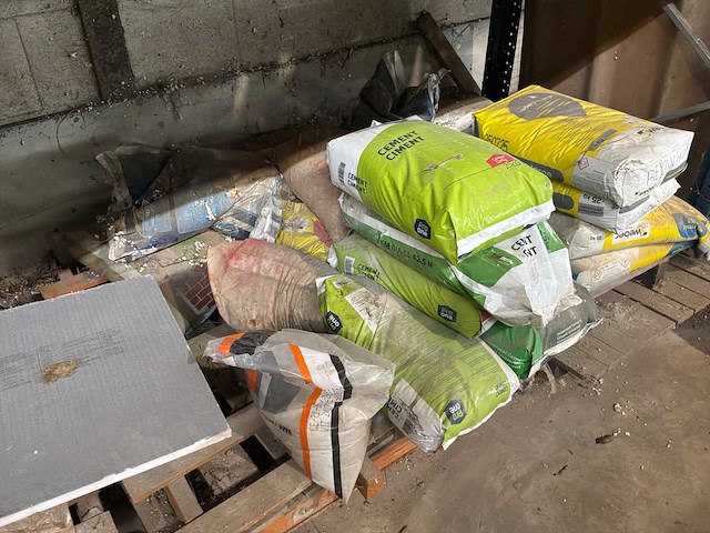 Diverse bouwmaterialen - afbeelding 8 van  10