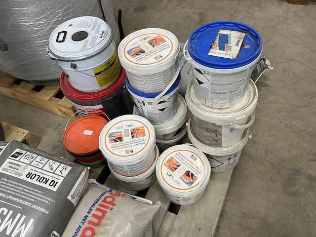 Diverse bouwmaterialen - afbeelding 12 van  16