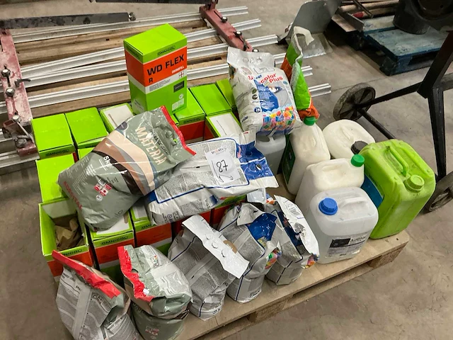 Diverse bouwmaterialen - afbeelding 14 van  16
