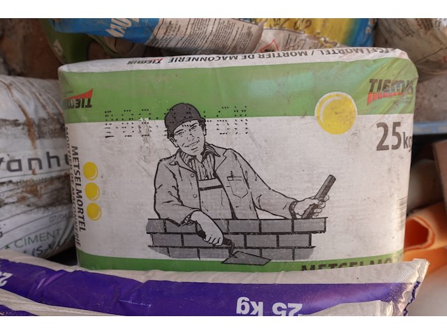 Diverse bouwmaterialen - afbeelding 3 van  7