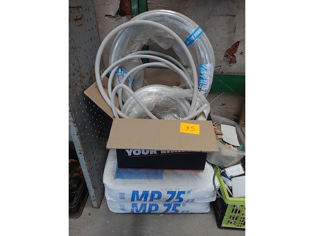 Diverse bouwmaterialen - afbeelding 6 van  8