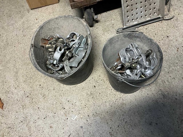 Diverse bouwmaterialen - afbeelding 3 van  10