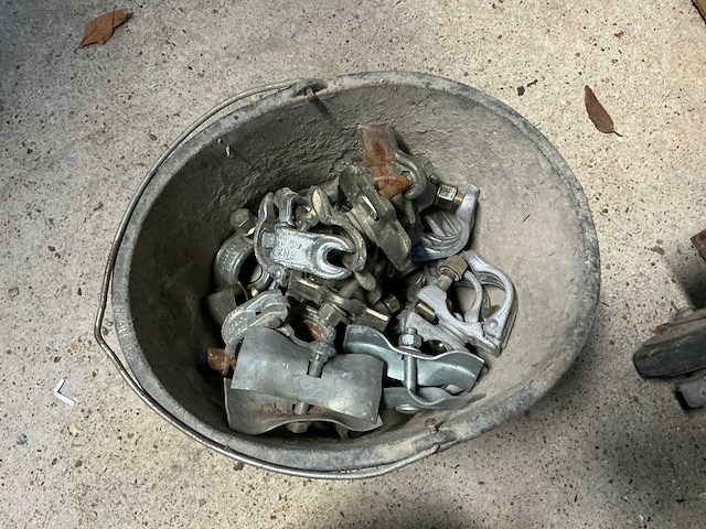 Diverse bouwmaterialen - afbeelding 4 van  10